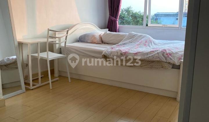 Sewa Apartemen Aspen Residence Modern untuk Hunian Nyaman - 2Br