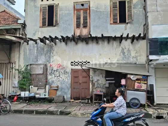 Dijual Tanah SHM di Jl Opra Roa Malaka Jakarta Barat