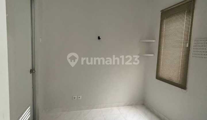 For Sale Cepat Rumah 2 Lantai Siap AJB Malibu Village Gading Serpong 2