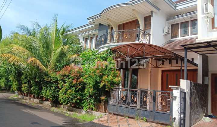 Rumah Bintaro Permai Full Furnish Siap Huni, 2 Lt di Jakarta Selatan Rumah Bintaro Permai Full Furnish Siap Huni, 2 Lt di Jakarta Selatan