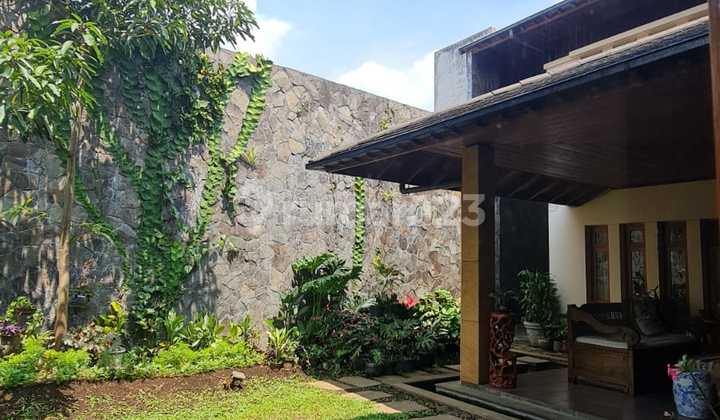 Jual Rumah Lux Mainroad Dago Karya Arsitek Suwito Hadi Siap Huni 2