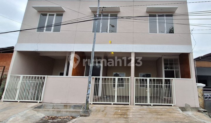 Dijual Rumah Siap Huni Kutisari Murahh Dijual Rumah Siap Huni Kutisari Murahh