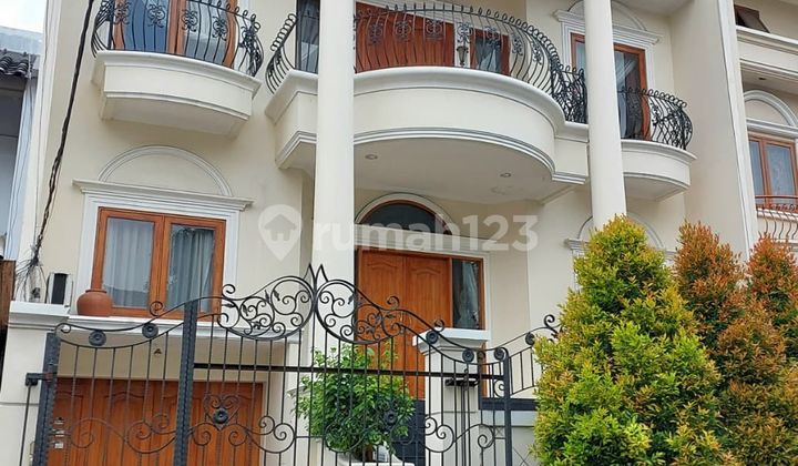 For Sale Beautiful House Kelapa Cengkir Barat - Kelapa Gading