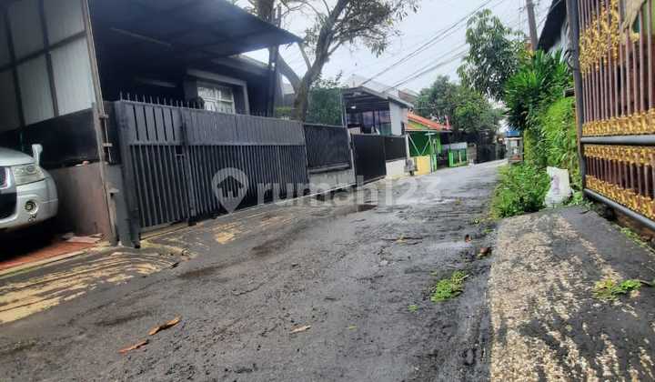 Cheappp Minimalist House in Padasuka Endah Complex 2