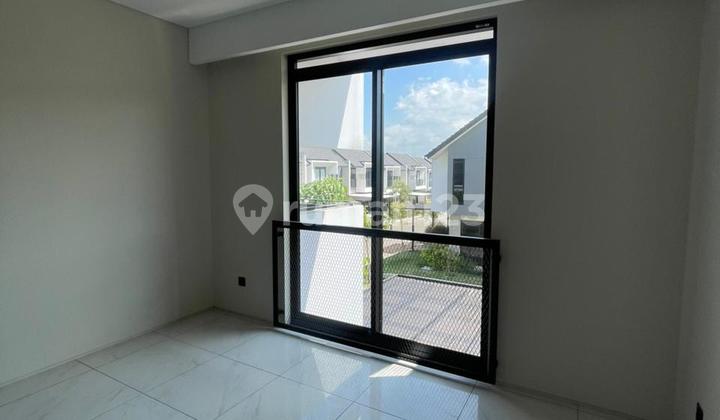 Rumah Siap Huni Kota Baru Parahyangan Bersih Terawat