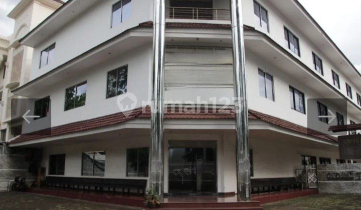 Dijual Gedung Eks Kampus Menteng: Cocok untuk Kantor atau Diklat. Dijual Gedung Eks Kampus Menteng: Cocok untuk Kantor atau Diklat.