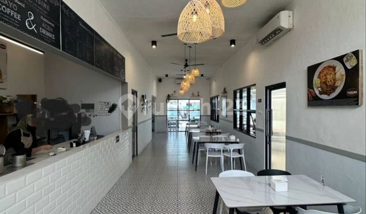 Menteng Commercial Business Space Suitable for Restaurant and Cafe Businesses Menteng Commercial Business Space Suitable for Restaurant and Cafe Businesses