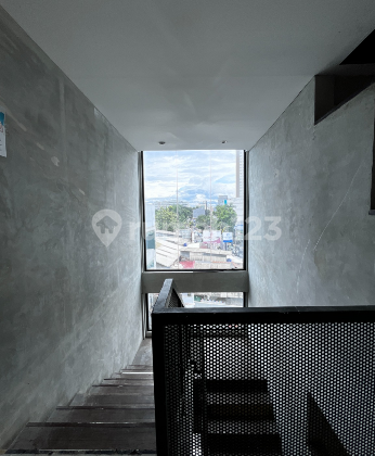 For Sale Strategic Office Building Tebet