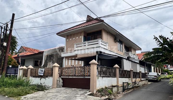 Jakarta Timur Area, Jalan Lebar Bukan Kaleng-Kaleng Jakarta Timur Area, Jalan Lebar Bukan Kaleng-Kaleng