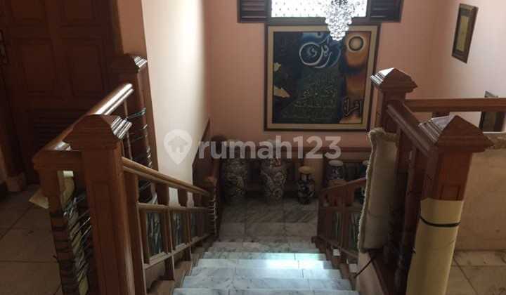 Rumah Mewah Private Pool Lebak Bulus 2