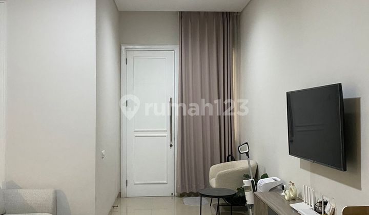 Rumah Dijual 2 Lantai Strategis Puri Galaxi 2