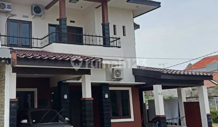 2-Story House for Sale Hook Florencia Regency Sidoarjo
