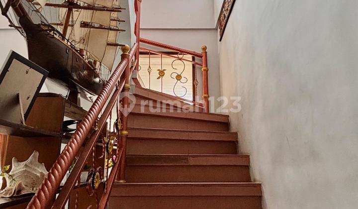 2-Story House in Sidakarya 2