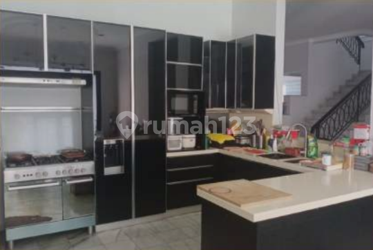 Rumah Mewah Lokasi Strategis di Pondok Indah, Jakarta Selatan 2