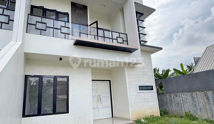 Rumah Bagus Luas Tanah 125,Dekat Tol Limo, Cinere