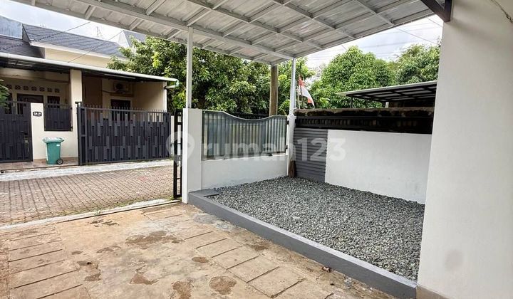 Rumah Siap Huni, 4 Kamar, SHM, Graha Cinere, Cinere