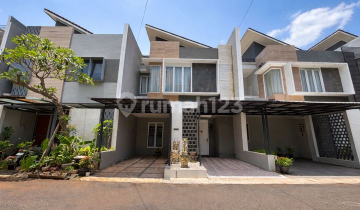 Cilandak Pondok Labu House with Swimming Pool, Best Price, Freehold Certificate Cilandak Pondok Labu House with Swimming Pool, Best Price, Freehold Certificate