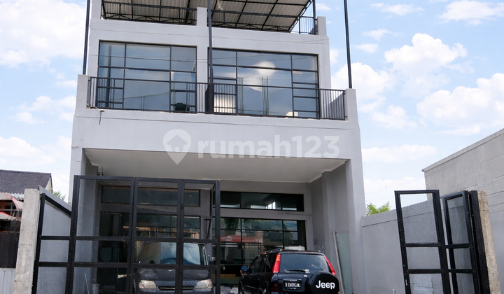 Great Shop House High Traffic 2-Way Access Jl. Terusan Villa, Pondok Cabe Great Shop House High Traffic 2-Way Access Jl. Terusan Villa, Pondok Cabe