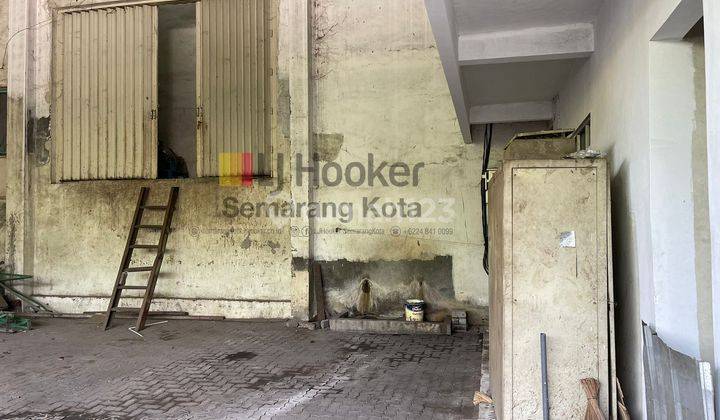 Gudang di Raden Patah Semarang 5