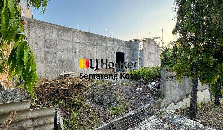 Rumah Sertifikat Hak Milik di Bukit Sari, Semarang, Bangunan Bar 1