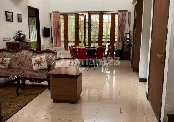 Rumah bagus di jalan Telaga Bodas 1