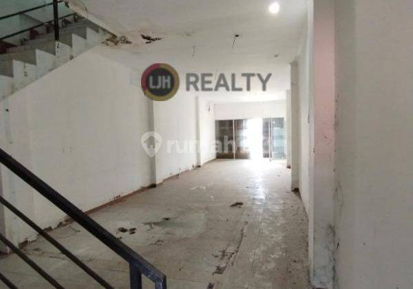 Ruko siap pakai di jalan Gatot Subroto, Ungaran 2