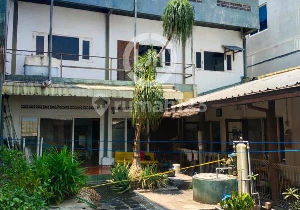 Rumah di Jalan Mt Haryono 1