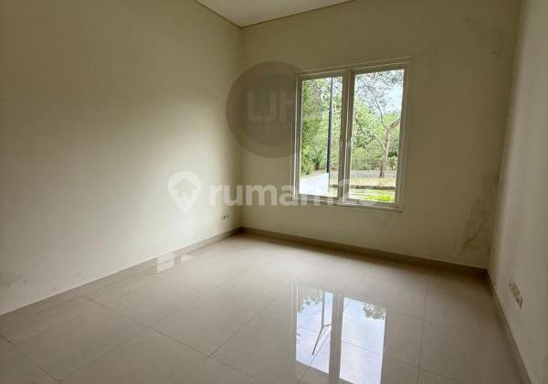 Rumah siap huni di Graha Candi Golf 2