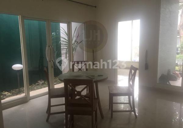 Ready-to-occupy home in Graha Candi Golf 1