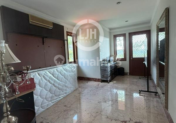 Beautiful house on Potrosari Street 2