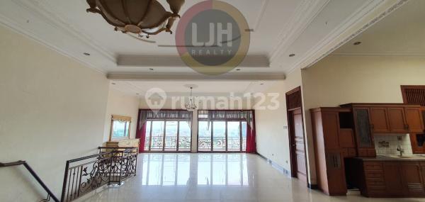 Rumah cocok jadi kantor di jalan Kawi 2