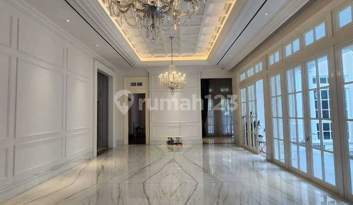 Jual Rumah 3 Lantai, 49M di Mega Kuningan Jakarta Selatan