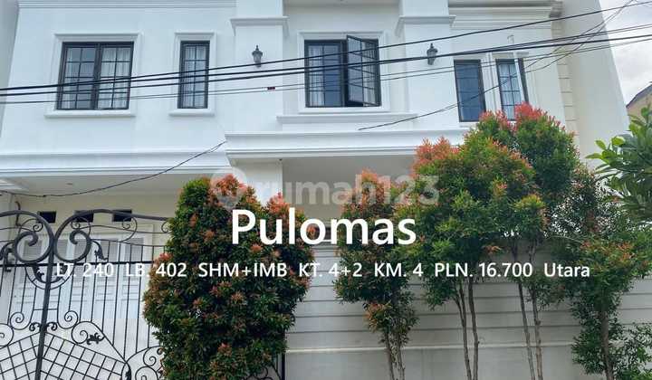 Luxury House, 7.35M in Elite Complex Near Horse Racing Track, East Jakarta Luxury House, 7.35M in Elite Complex Near Horse Racing Track, East Jakarta