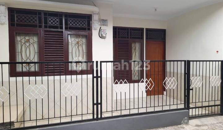 620 Million Rupiah House in Tanjung Barat, Jagakarsa, South Jakarta 620 Million Rupiah House in Tanjung Barat, Jagakarsa, South Jakarta