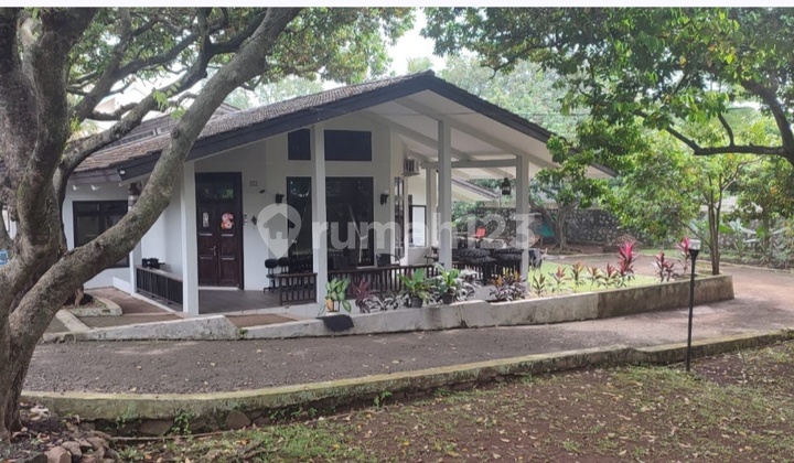 Di Jual Rumah Luas Rp. 14 Milyar di Cipedak Jagakasrsa