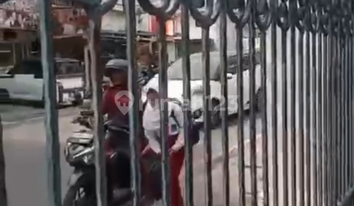 Rumah Harga di Bawah NJOP 2,2M Utan Kayu Matraman Jakarta Timur