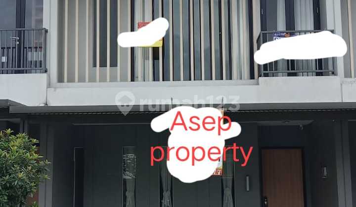 Bebas Banjir, Rumah, 2 Lantai, SHM