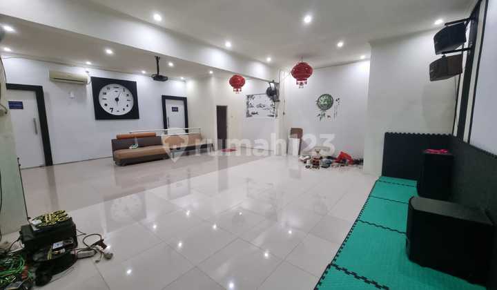 Shop House, 1 Floor, eligible for Mortgage 2