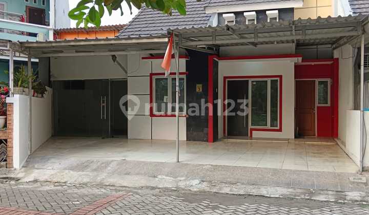 Disewakan Rumah Bebas Banjir serta Akses Dekat Kemanapun