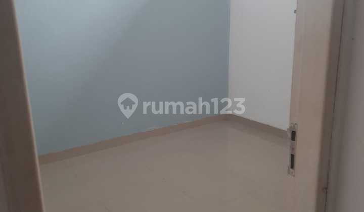 House, 2 Floors, Move-in Ready 2