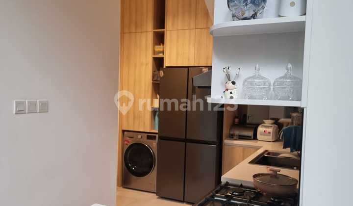 Dijual Rumah Riviera Hoek 2 LT dengan Interior 2