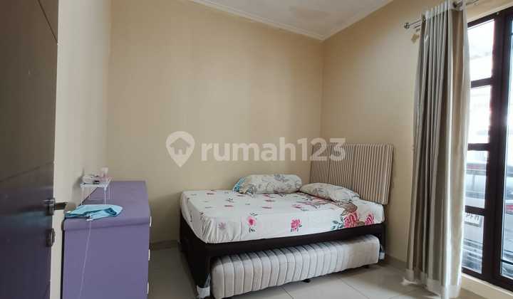 For Rent House Cluster Asia Green Lake City. 2