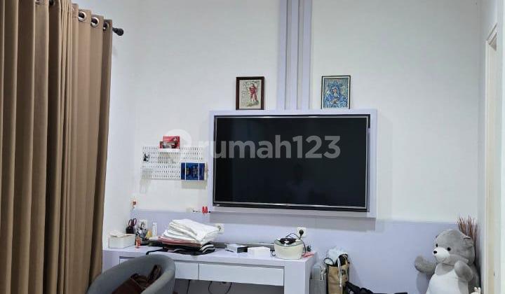 Dijual Cepat Rumah West Europe Green Lake City Hadap Selatan