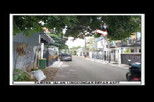 Bidang Tanah Luas 237 M² Berikut Bangunan 2