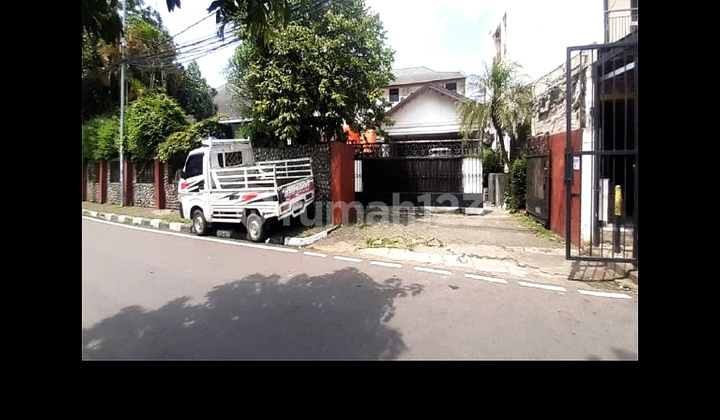 Bidang Tanah Luas 1183 M² Berikut Bangunan di Menteng Bidang Tanah Luas 1183 M² Berikut Bangunan di Menteng