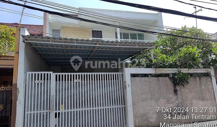 145M² House in Manggarai Tebet 2