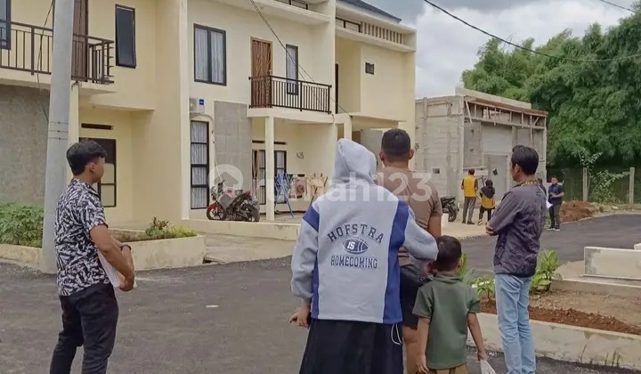 Sertifikat Hak Milik Akses 2Mobil Jln Cor Betton