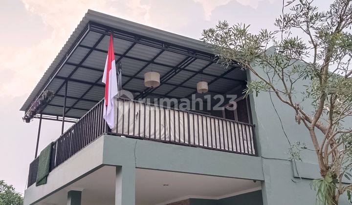Rumah Dekat Taman Kota dan Tempat Wisata