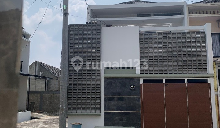 Akses Mobil Jalan Cor Betton, Tempat yang Asri