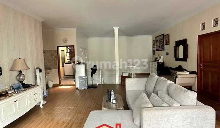 (752) Beautiful House Ready to Live in Graha Bintaro 2